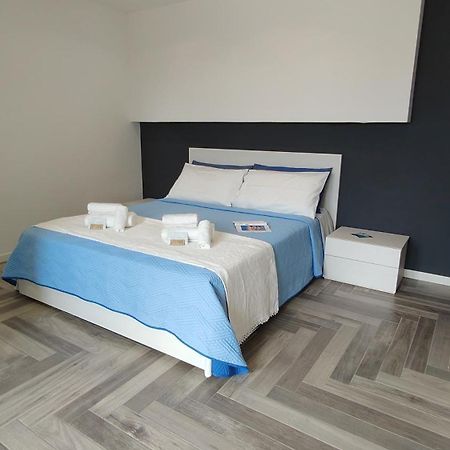 Stanza Idromassaggio 2 Hotel Quartu SantʼElena Екстериор снимка