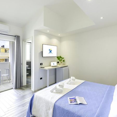 Stanza Idromassaggio 2 Hotel Quartu SantʼElena Екстериор снимка