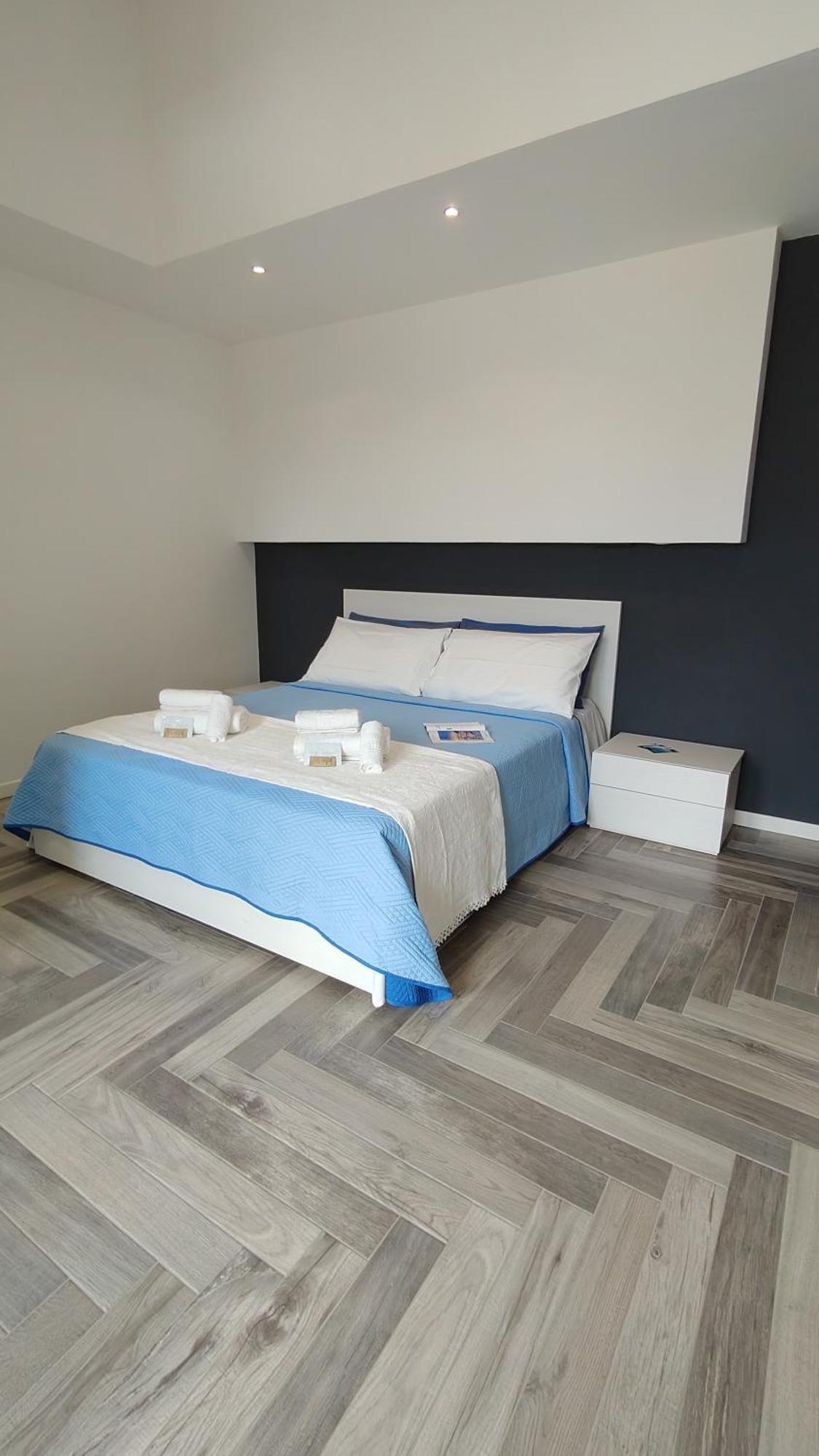 Stanza Idromassaggio 2 Hotel Quartu SantʼElena Екстериор снимка
