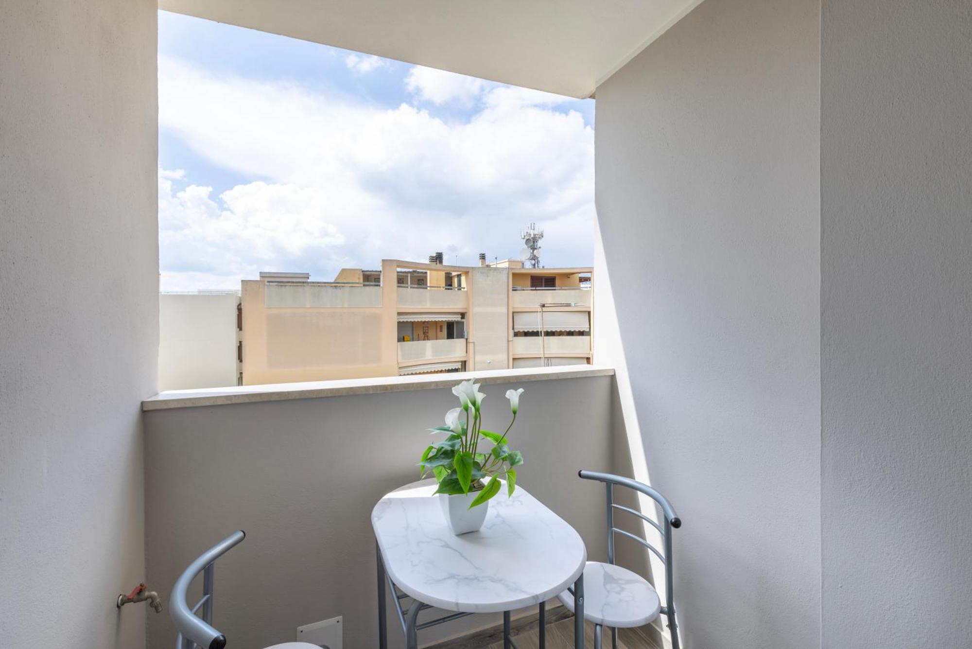 Stanza Idromassaggio 2 Hotel Quartu SantʼElena Екстериор снимка